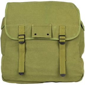 Front view of Large Musette Bag.