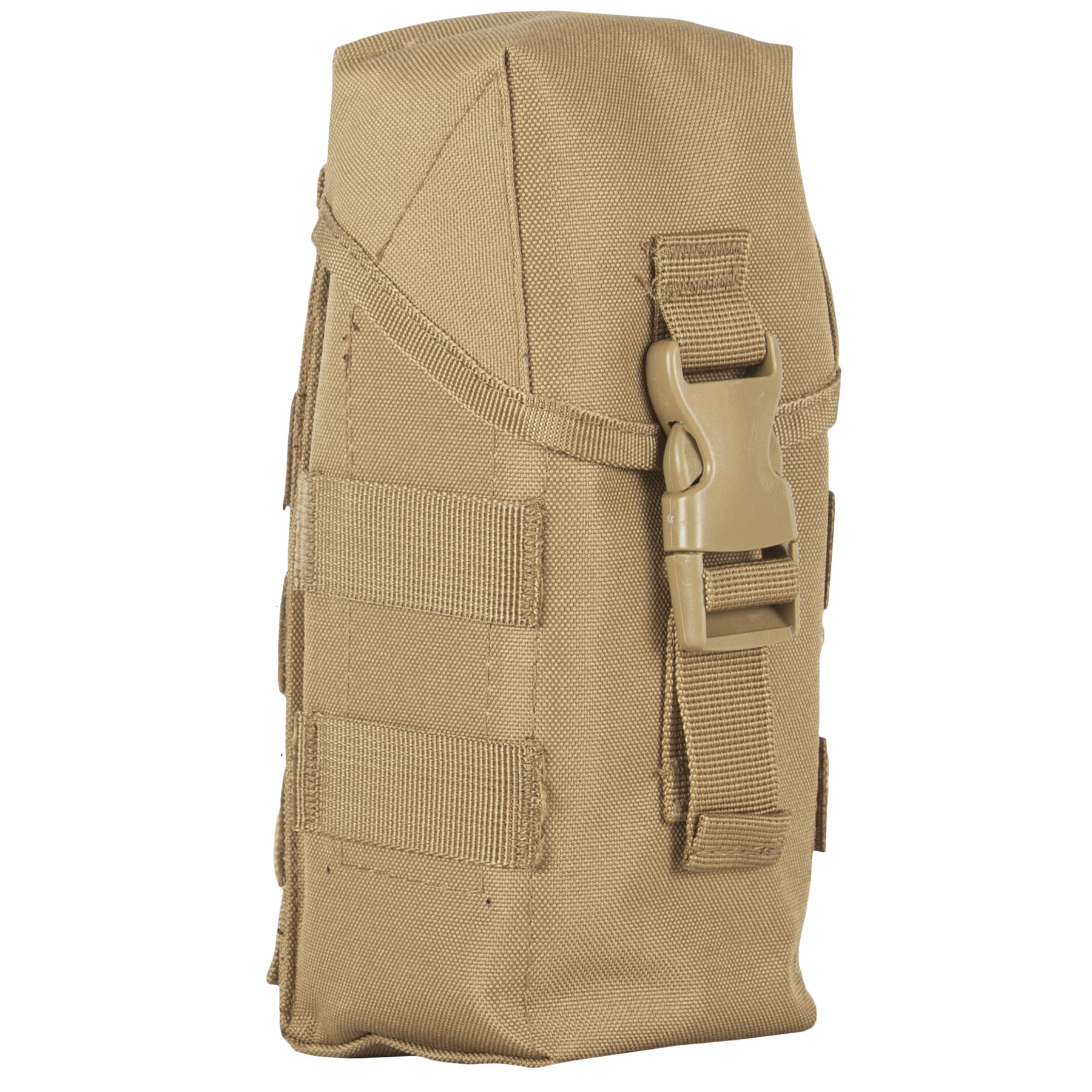 Quarter angle of Triple M16 Ammo Pouch. 