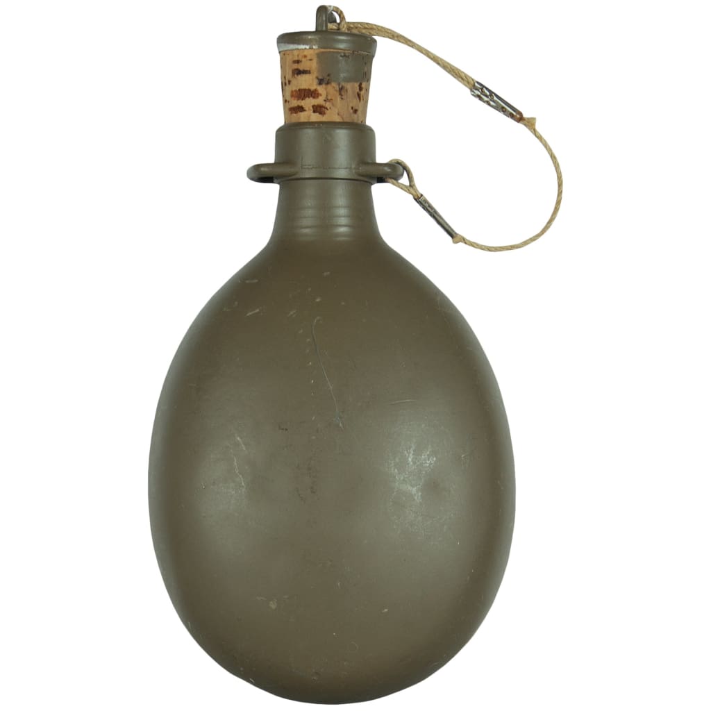 Czech M60 Canteen with Cover. 94-10